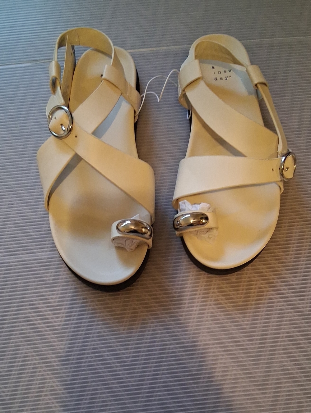 Women's White Buckle Strap Sandals